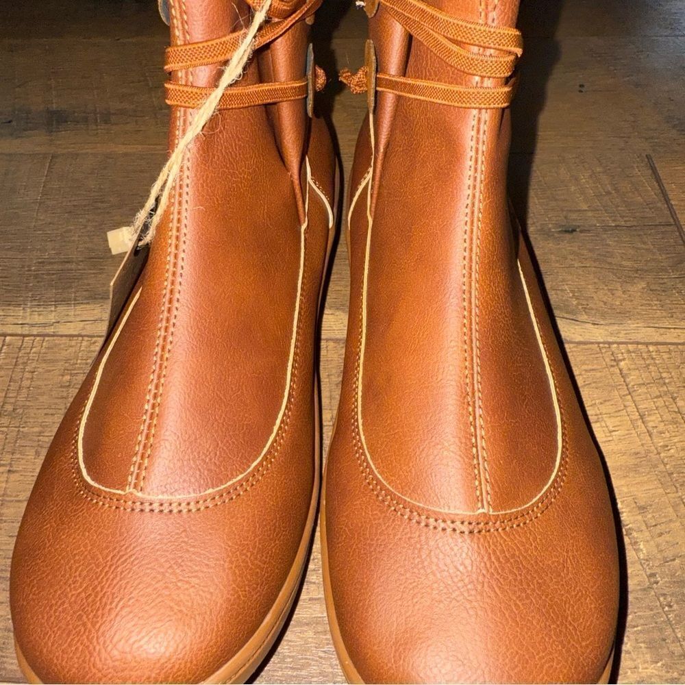 Harper & Lane Brown Leather boots